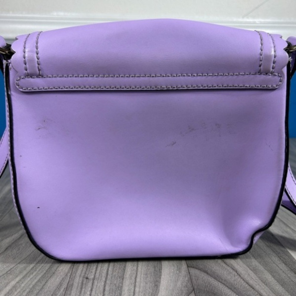 Lavender Scalloped Women's Bag - Picture 6 of 6